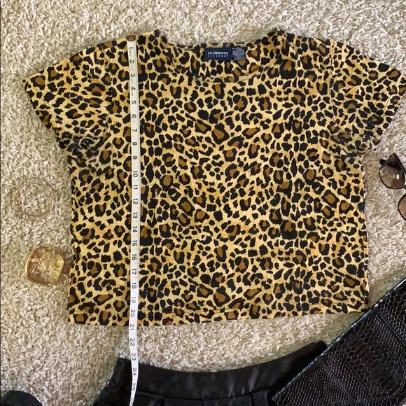 Vintage Cheetah print Liz Claiborne Tee - Picture 2 of 5